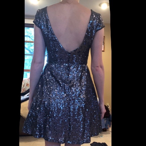 SOLD💵Bee Darlin cocktail dress - Picture 5 of 6